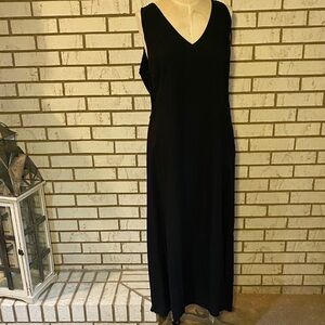Old Navy Black V-Neck Maxi Dress